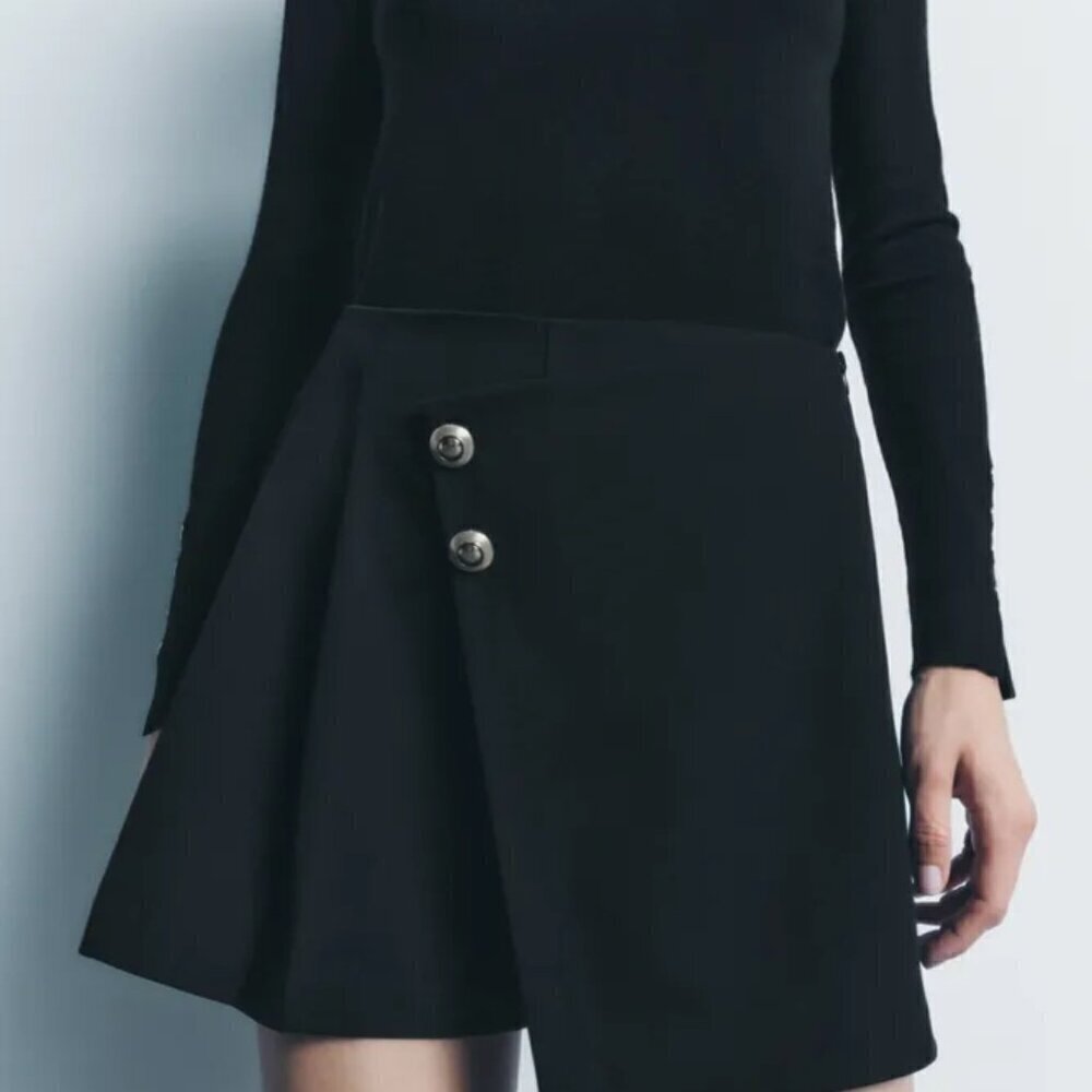 ZARA BLACK PLEATED ASYMMETRICAL SKORT - Picture 3 of 4
